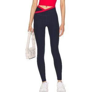 Spacedye Outlines Legging. Nocturnal Navy & Candy Apple Red Heather. Beyond Yoga